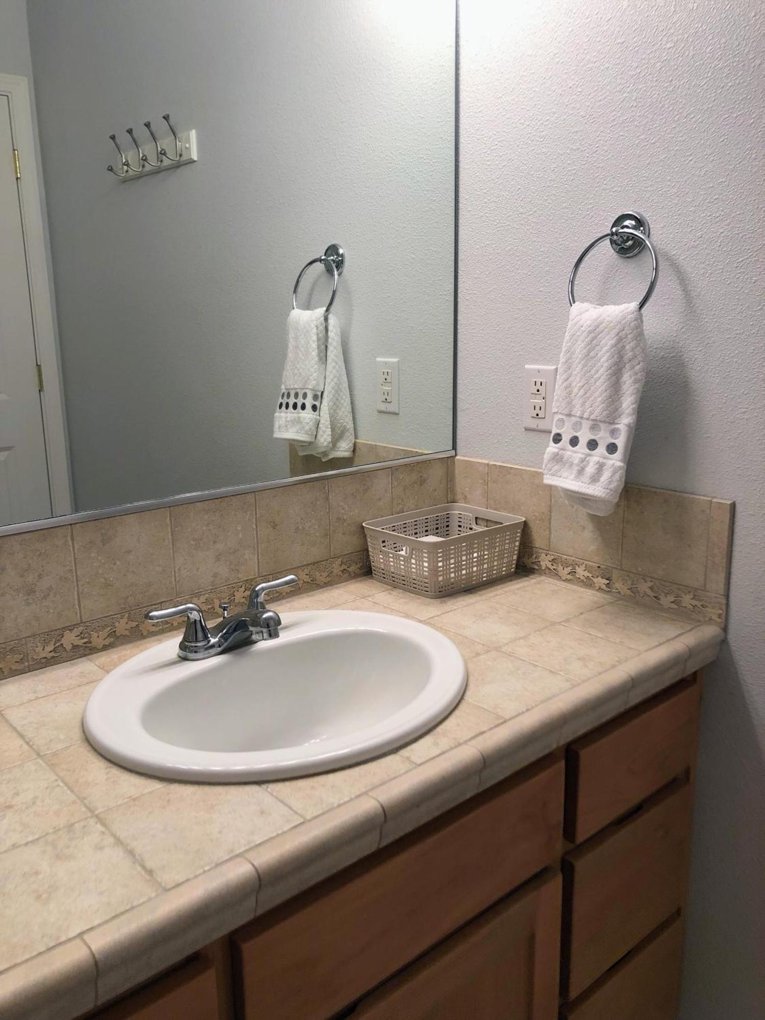 2 Bedroom Suite: Views, Private Entrance, Evchgr Amity Exterior photo